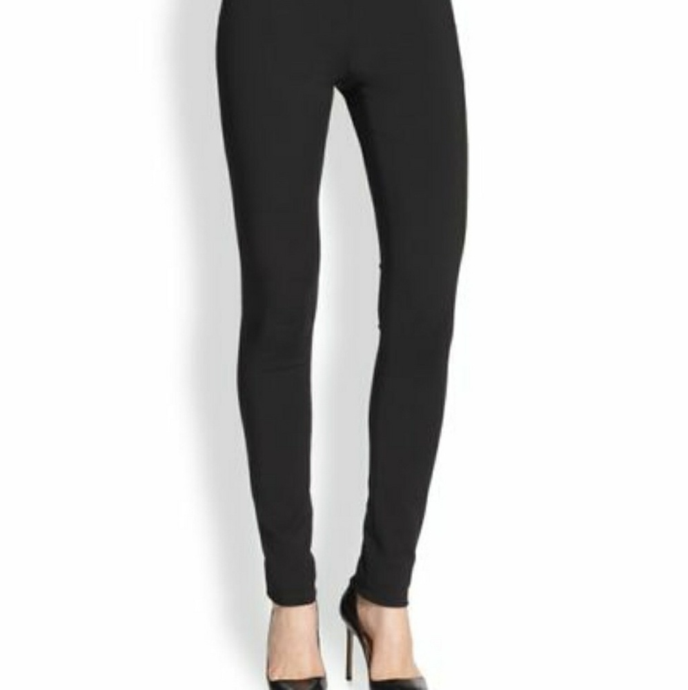 Super sexy sleek black leggings